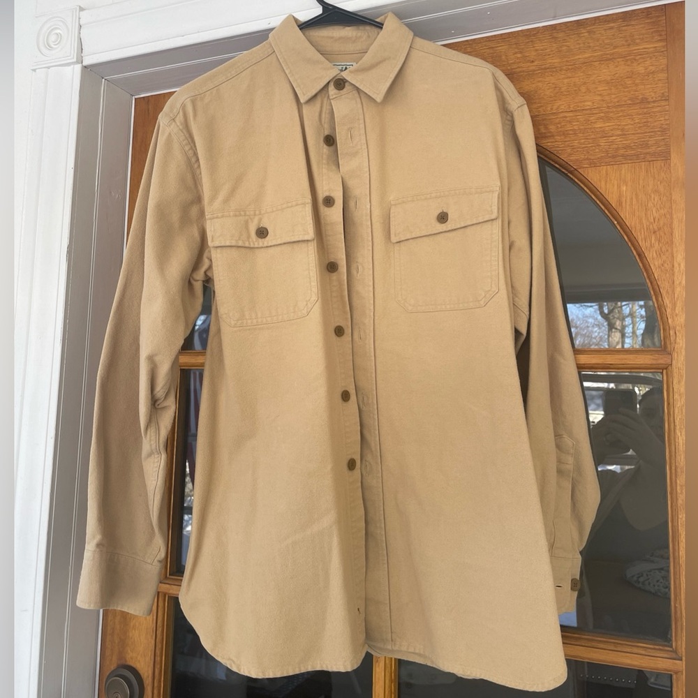 L.L. Bean Men's Vintage Long Sleeve Button Down Camel Shirt Size Medium Reg